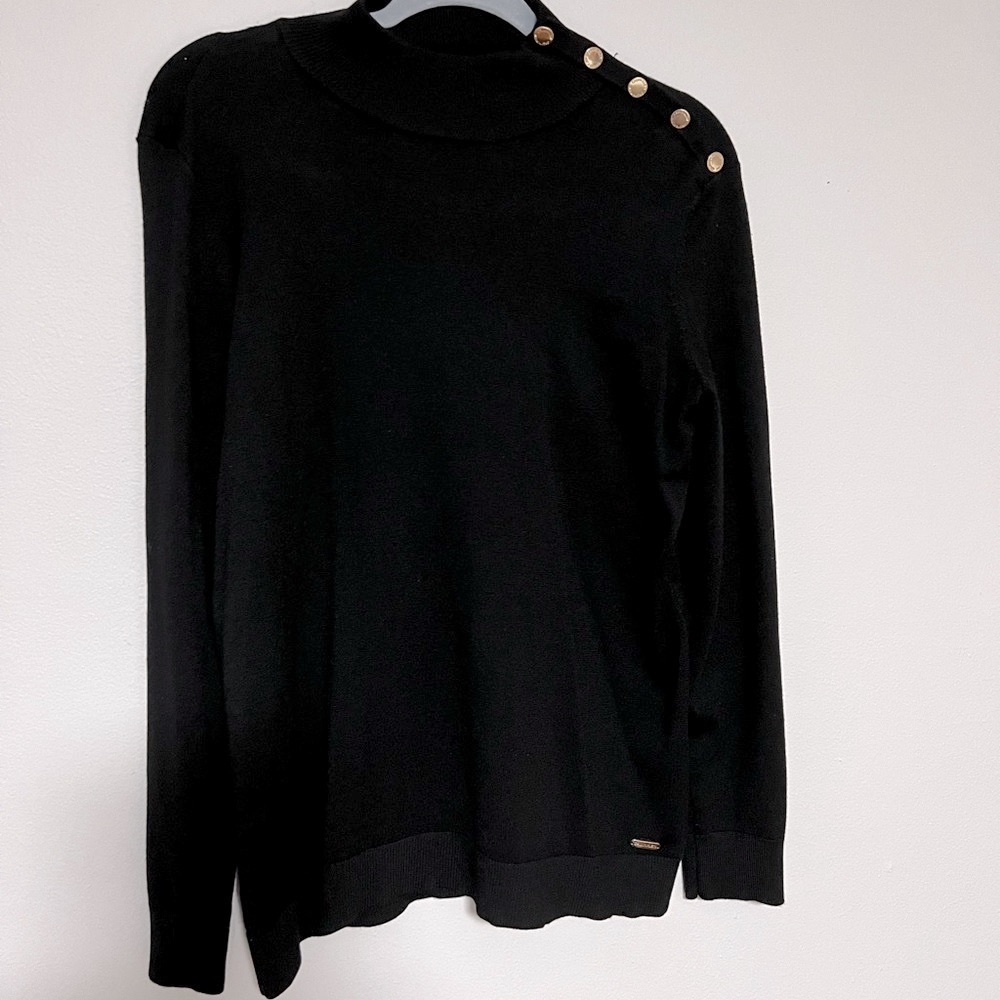 Calvin Klein women’s sweater